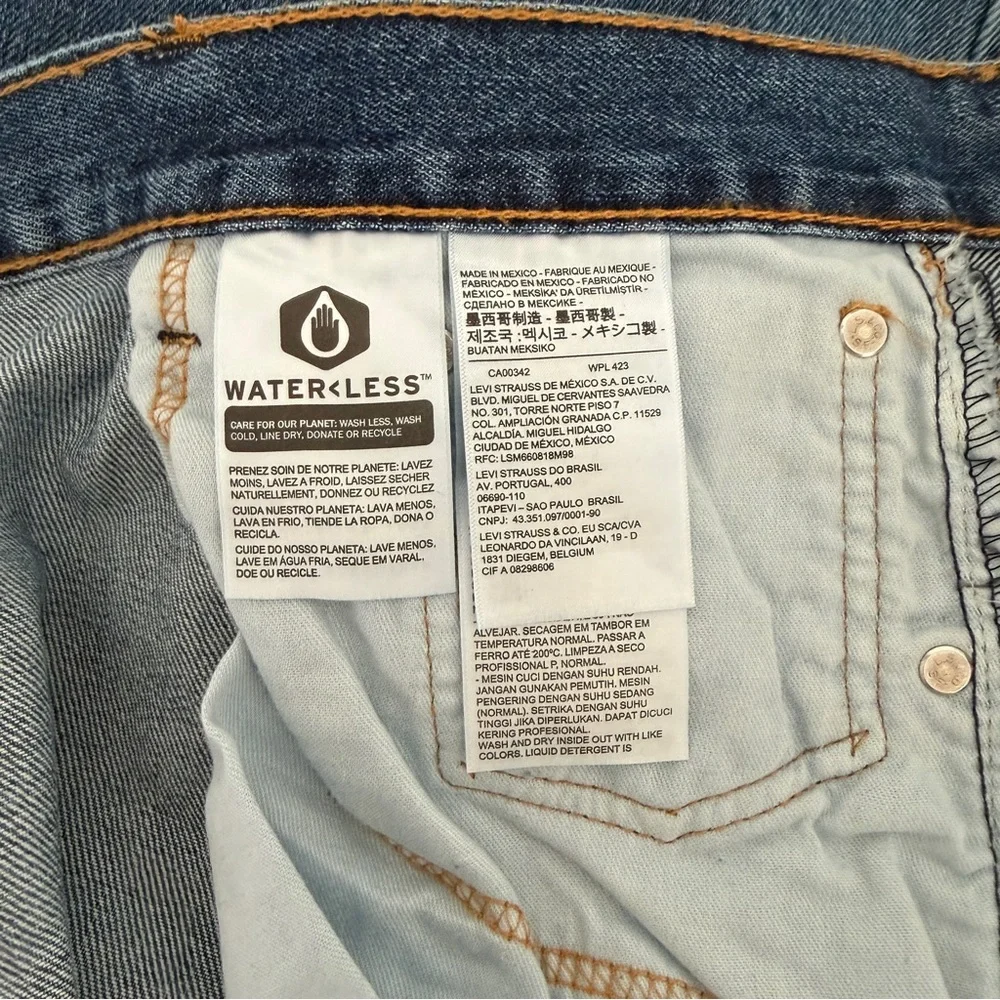Levi's Men's 550 Jeans Relaxed Fit Big & Tall Size 46x34 NWT
